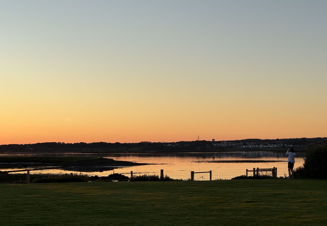 House in Oranmore - Luxurious Seaview Holiday Home