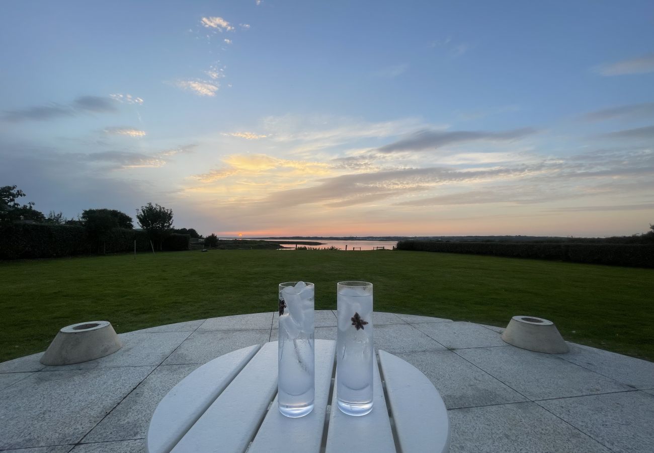 House in Oranmore - Luxurious Seaview Holiday Home