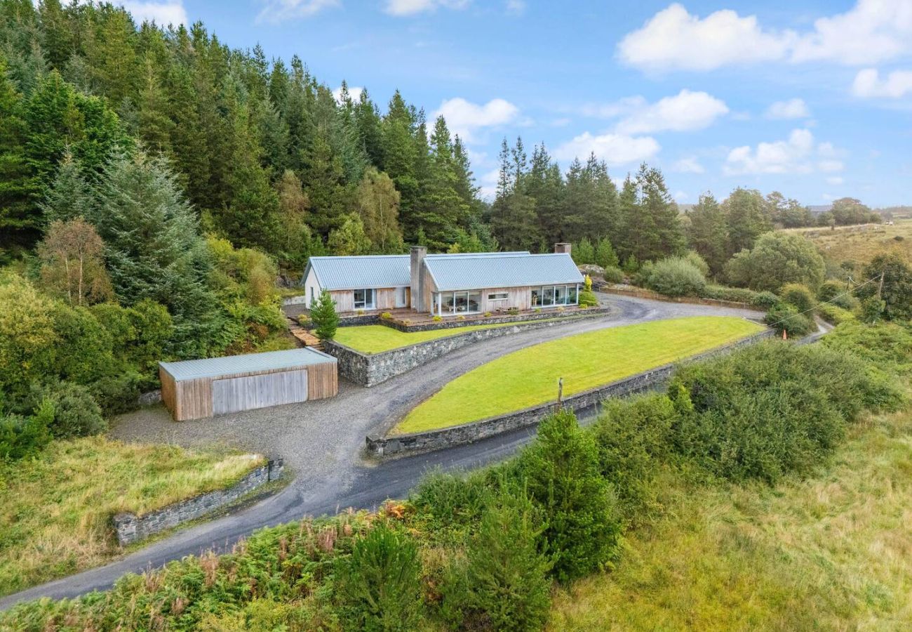 House in Foxford - Luxurious Foxford Holiday Home